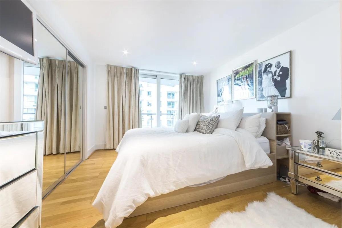 Apartamento Panoramic Riverside Facing - 2 Bed - 2 Bath - 2 Balconies - In Nine Elms *