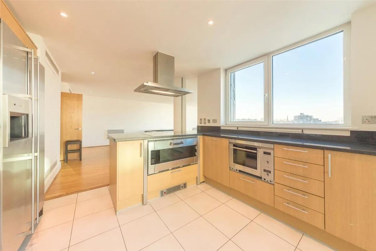 Apartamento Panoramic Riverside Facing - 2 Bed - 2 Bath - 2 Balconies - In Nine Elms